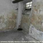 Prenajate priestory byvalej vaznice v budove polikliniky v Bytci 2013 2